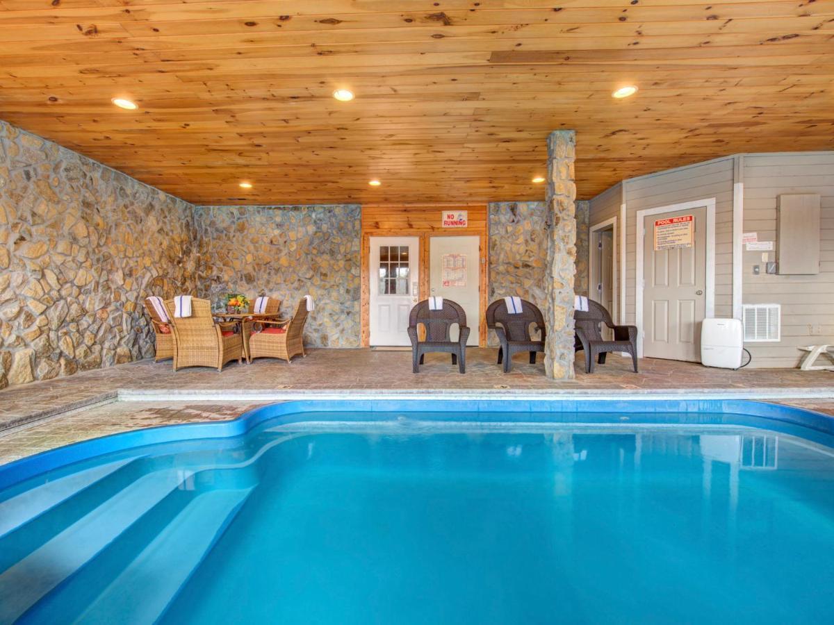Splashing Sunrise, 2 Bedrooms, Private Pool, Arcade, Hot Tub, Sleeps 6 Pigeon Forge Dış mekan fotoğraf